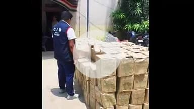 रहुई: पैठना टोल प्लाजा पर 2880 लीटर प्रतिबंधित स्पिरिट बरामद, एक अभियुक्त गिरफ्तार