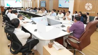 देहरादून: मुख्य सचिव आनंद वर्धन ने सचिवालय में सेल्स ऑफ प्रोजेक्ट्स के संबंध में की बैठक