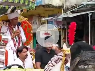 बल्देवगढ़: बल्देवगढ़ में शिव महापुराण के उपलक्ष्य में नगर में निकाली गई विशाल शोभायात्रा, शामिल हुए श्रद्धालु