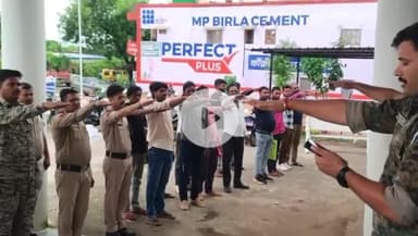 टीकमगढ़: नशे से दूरी है जरूरी: जिले के थानों में पुलिस अधिकारियों और कर्मचारियों ने ली नशा मुक्ति की शपथ