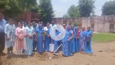 मारवाड़ जंक्शन: मारवाड़ जंक्शन राजकीय अस्पताल पर चिकित्सा सहयोगी आशाओं ने किया वृक्षारोपण, ली वृक्षारोपण की शपथ
