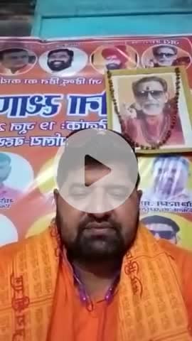 माननीय मुख्यमंत्री जी से अनुरोध हैजनपद मथुराजो कुकित्यमहिला पुलिस के साथ किया गया हैउसकी घोर निंदा करता हूं उत्तर प्रदेश में जितने भी ऐसे पुलिस वाले हैं उन सबको पुलिस फोन से बाहर का रास्ता दिखाया जाएक्योंकि मातृशक्ति व नारी शक्ति को नमन