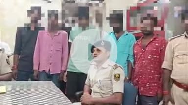 मोहनिया: कुदरा स्टेडियम के पास पुलिस ने छापामारी कर 26.07 ग्राम हीरोइन और ₹7600 के साथ 5 लोगों को किया गिरफ्तार