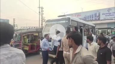 मथुरा: मथुरा में डग्गेमार वाहनों पर प्रशासन ने चलाया चाबुक, करीब दो दर्जन वाहनों के खिलाफ की कार्रवाई