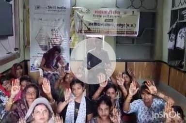 श्योपुर: मेहंदी प्रतियोगिता से दिया स्वच्छता का संदेश, जन शिक्षण संस्थान का आयोजन