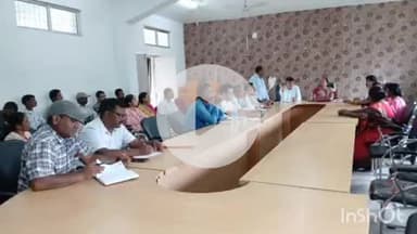 सिसई: प्रखंड कार्यालय के सभागार में पंचायत समिति की समीक्षा बैठक आयोजित, विभिन्न विभागों की हुई समीक्षा