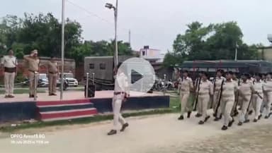 दरभंगा: पुलिस केंद्र, लहेरियासराय में वरीय पुलिस अधीक्षक, दरभंगा के नेतृत्व में रैतिक परेड का आयोजन