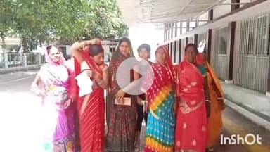 जमुई: लभेत गांव में महिलाओं ने DM को आवेदन दिया, जेई पर घूस लेकर गलत व्यक्ति की जमीन पर नलजल कार्य करवाने का आरोप