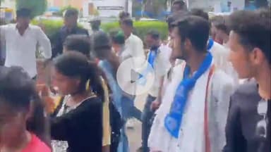 लाडपुरा: राजकीय महाविद्यालय कोटा के छात्रों ने छात्र संघ चुनाव कराने की मांग को लेकर जिला कलेक्ट्रेट पर जोरदार प्रदर्शन किया