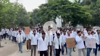 बड़गांव: भीलों का बेदला स्थित डेंटल कॉलेज के हॉस्टल में एक स्टूडेंट ने की आत्महत्या, कॉलेज स्टाफ पर टॉर्चर करने के आरोप