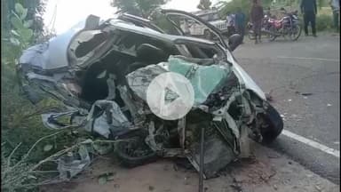 बीदासर: सांडवा क्षेत्र में बस और कार की आमने-सामने भिड़ंत, पूर्व सरपंच समेत दो लोगों की हुई दर्दनाक मौत