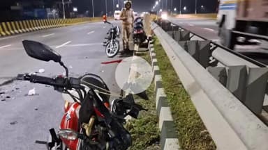 राजातालाब: वाराणसी-प्रयागराज नेशनल हाईवे पर बाइक और स्कूटी में हुई टक्कर, 2 कांवरिया हुए घायल