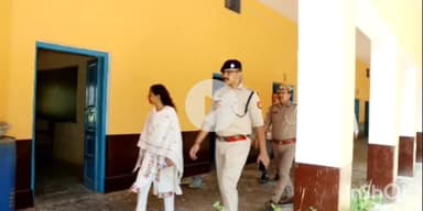 बागपत: DM और SP ने संयुक्त रूप से डीएवी इंटर कॉलेज टटीरी और सर्व हितकारी इंटर कॉलेज मीतली परीक्षा केंद्र का किया निरीक्षण