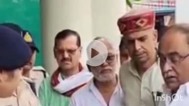 हुज़ूर: विधायक पर दर्ज FIR के खिलाफ कांग्रेस ने प्रदर्शन कर IG कार्यालय में सौंपा ज्ञापन, आंदोलन की दी चेतावनी