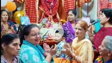 बरेली: बिहारीपुर टंडन वाड़ा स्थित पंचमुखी हनुमान मंदिर के 43वें वार्षिक उत्सव पर हुआ भंडारे का आयोजन