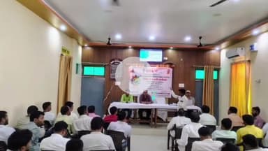 फरेंदा: फरेंदा ब्लॉक सभागार में पीएआई प्रशिक्षण कार्यक्रम सम्पन्न, ग्राम प्रधानों व सचिवों ने लिया हिस्सा