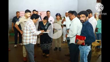 చిట్యాల: సబ్సిడీ యూరియాను దుర్వినియోగం చేస్తే క్రిమినల్ కేసులు నమోదు చేస్తాం: జిల్లా కలెక్టర్ ఇలా త్రిపాఠి, ఎస్పీ శరత్ చంద్ర పవర్