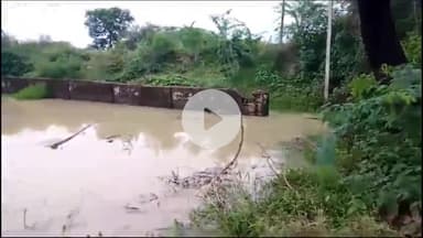 कनवास: काल्याखेड़ी में स्कूल की जर्जर हालत पर ग्रामीणों का गुस्सा फूटा, अभिभावकों ने बच्चों के साथ लगाया ताला