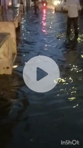 भरतपुर: भरतपुर में शनिवार देर शाम हुई तेज बारिश से सड़कें हुईं जलमग्न