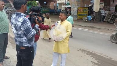 फिरोजाबाद में थाना रामगढ़ /रसलपुर में अवैध रूप से संचालित दो/चार पहिया कटान सेंटरों (कबाड़े) पर कार्यवाही न होने के लिए