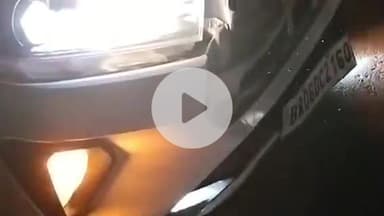 परिहार: बड़ाही के पास राजद नेत्री रितु जायसवाल की गाड़ी का हुआ एक्सीडेंट