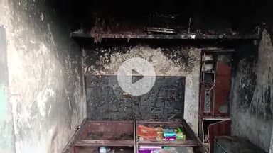 जलेसर: गांव जलूखेड़ा में घरेलू सिलेंडर फटने से लगी आग, लाखों का सामान जलकर हुआ खाक, मकान क्षतिग्रस्त