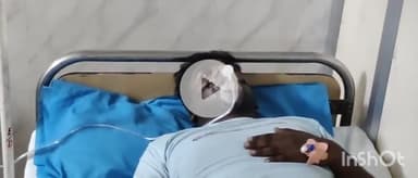 उरई: मेडिकल कॉलेज में नर्सिंग के छात्र ने फैकल्टी से परेशान होकर आत्महत्या का प्रयास किया, छात्र-छात्राओं ने काटा हंगामा