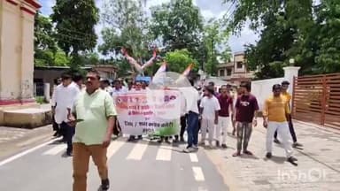 हरदोई: कांग्रेसी नेताओं ने अनवरत बिजली की मांग को लेकर कलेक्ट्रेट में किया प्रदर्शन, जिला प्रशासन को दिया ज्ञापन