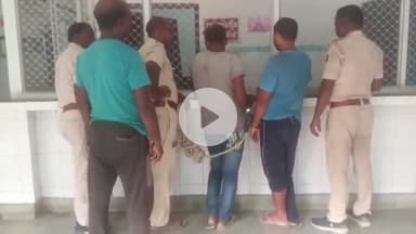 सुपौल: पिपरा थाना पुलिस ने शराब तस्करी करते तीन लोगों को अलग-अलग जगह से गिरफ्तार कर सदर अस्पताल लाया