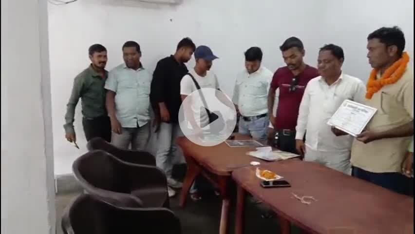 रामगढ़ : आदिवासी जन परिषद रामगढ़ जिला  का कार्यकारी अध्यक्ष बने... #local01news