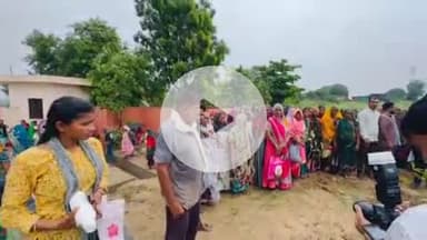 पीपलदा: हरियालो राजस्थान अभियान के तहत इटावा महाविद्यालय परिसर में पालिकाध्यक्ष की अगुवाई में पौधरोपण किया गया