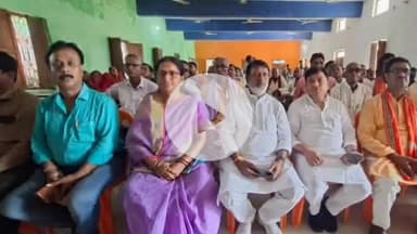 परिहार: परिहार बूथ नंबर 243 पर पीएम के 'मन की बात' कार्यक्रम का आयोजन