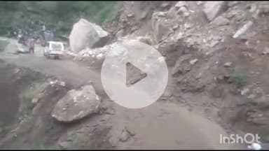 राजगढ़ी: यमुनोत्री हाईवे, स्थान स्यानाचट्टी के पास वाहनों की आवाजाही के लिए खुल गया है