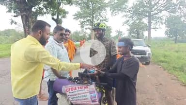 कोलेबिरा: बेंगलुरु से साइकिल से तीर्थ यात्रा पर निकले 2 श्रद्धालु पहुंचे सिमडेगा, अब पुरी की ओर बढ़े
