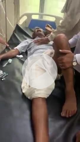 टीकमगढ़: अजनौर: सोते समय वृद्ध को सांप ने काटा, झाड़-फूंक के बाद हालत बिगड़ी, झांसी रेफर