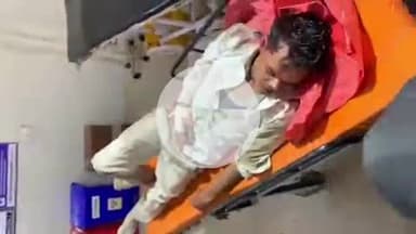 टीकमगढ़: शाहगढ़ के पास सड़क हादसे में घायल हुआ पिता से मिलने जा रहा पुत्र, इलाज के लिए झांसी किया गया रेफर