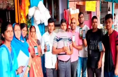 इचाक: करियातपुर में रविवार को स्वच्छ सर्वेक्षण ग्रामीण को लेकर जलसहियाओं ने की बैठक