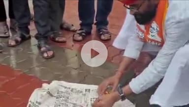 बांसवाड़ा: भाजपा कार्यालय में जश्न: वागड़ रेल प्रोजेक्ट की डीपीआर को मिली मंजूरी, भाजपा ने विपक्ष पर साधा निशाना