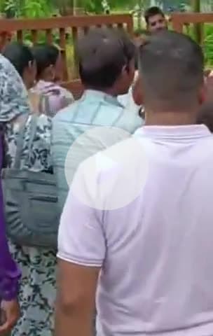 नरवल: सरसौल स्थित पीएम श्री जवाहर नवोदय विद्यालय में खाने को लेकर छात्रों के बीच मारपीट, दो घायल, परिजनों ने किया हंगामा