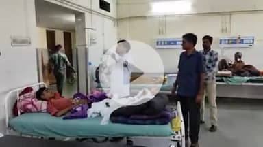 झालरापाटन: कालीखाड डैम के पास पिकअप कार की टक्कर से दो बाइक सवार युवक घायल