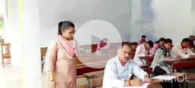 बहराइच: बहराइच जिले में आरओ/एआरओ परीक्षा शांतिपूर्ण संपन्न, 9216 में से केवल 4375 अभ्यर्थी हुए शामिल