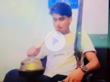 नौगावां सादात: नौगांवा कस्बा निवासी युवक का बंदूक के साथ वीडियो हुआ वायरल, पुलिस मामले की जांच में जुटी