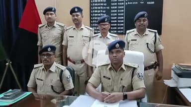 सुपौल: वीरपुर में लूट का खुलासा, सुपौल एसपी ने एक देशी पिस्तौल, कारतूस व एक अपराधी को किया गिरफ्तार