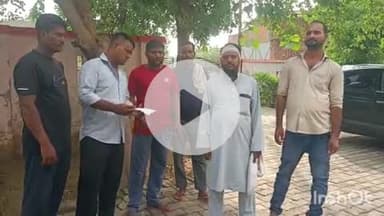 बहराइच: तिकोनी बाग इलाके में मिले अज्ञात व्यक्ति के शव की पहचान हुई, शव का पोस्टमार्टम करवाया जा रहा है