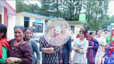 डुंडा: डुंडा के भाटगांव में मतदान के दौरान लाइन में लगे एक बुजुर्ग की अचानक हुई मौत