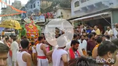 श्योपुर: शहर में निकली बाबा सोनेश्वर महादेव की शाही सवारी, फूलों से सजी पालकी में दर्शनों के लिए उमड़े शहरवासी