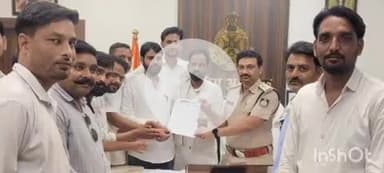 श्योपुर: भाजपा मंडल अध्यक्ष की कांग्रेस के खिलाफ सोशल मीडिया पर टिप्पणी, युवा कांग्रेसियों ने एसपी को सौंपा ज्ञापन