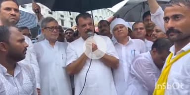 गंधवानी: भोपाल: विधानसभा सत्र में गंधवानी MLA सिंगार के नेतृत्व में कांग्रेस विधायकों का OBC आरक्षण को लेकर प्रदर्शन