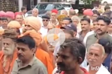 देसूरी: देसूरी में संतों ने महंत प्रतापपुरी को मिल रही धमकियों पर नाराजगी जताई, मुख्यमंत्री को सौंपा ज्ञापन