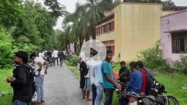 जौनपुर: सिद्दीकपुर में भारी अव्यवस्थाओं के बीच शुरू हुईं आईटीआई की ऑनलाइन परीक्षाएं